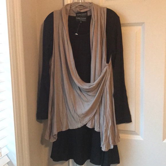 OS convertible vest- taupe - Picture 2 of 3